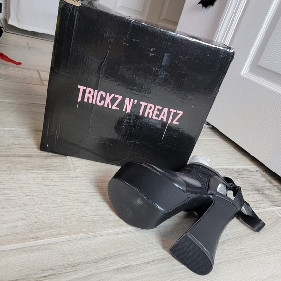 Weave the Night platform heels - Picture 6 of 10